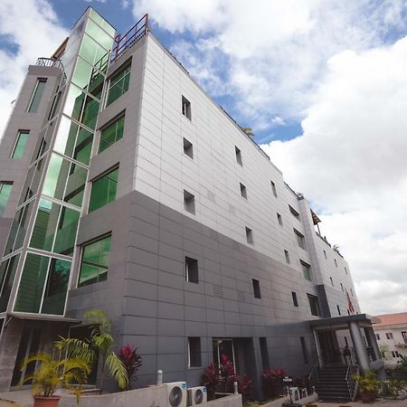 Phoenicia Suites Wupa Exteriér fotografie