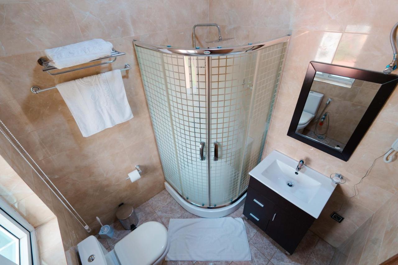 Phoenicia Suites Wupa Exteriér fotografie