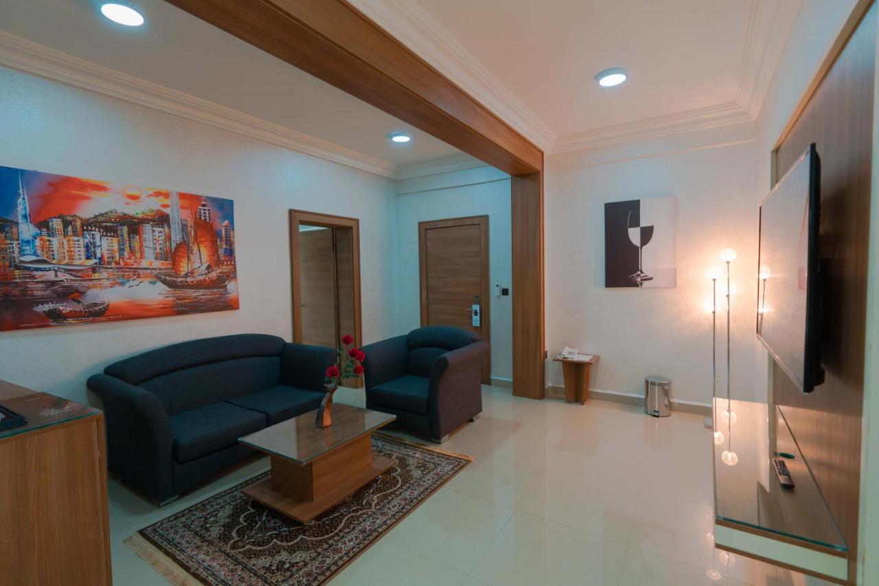 Phoenicia Suites Wupa Exteriér fotografie